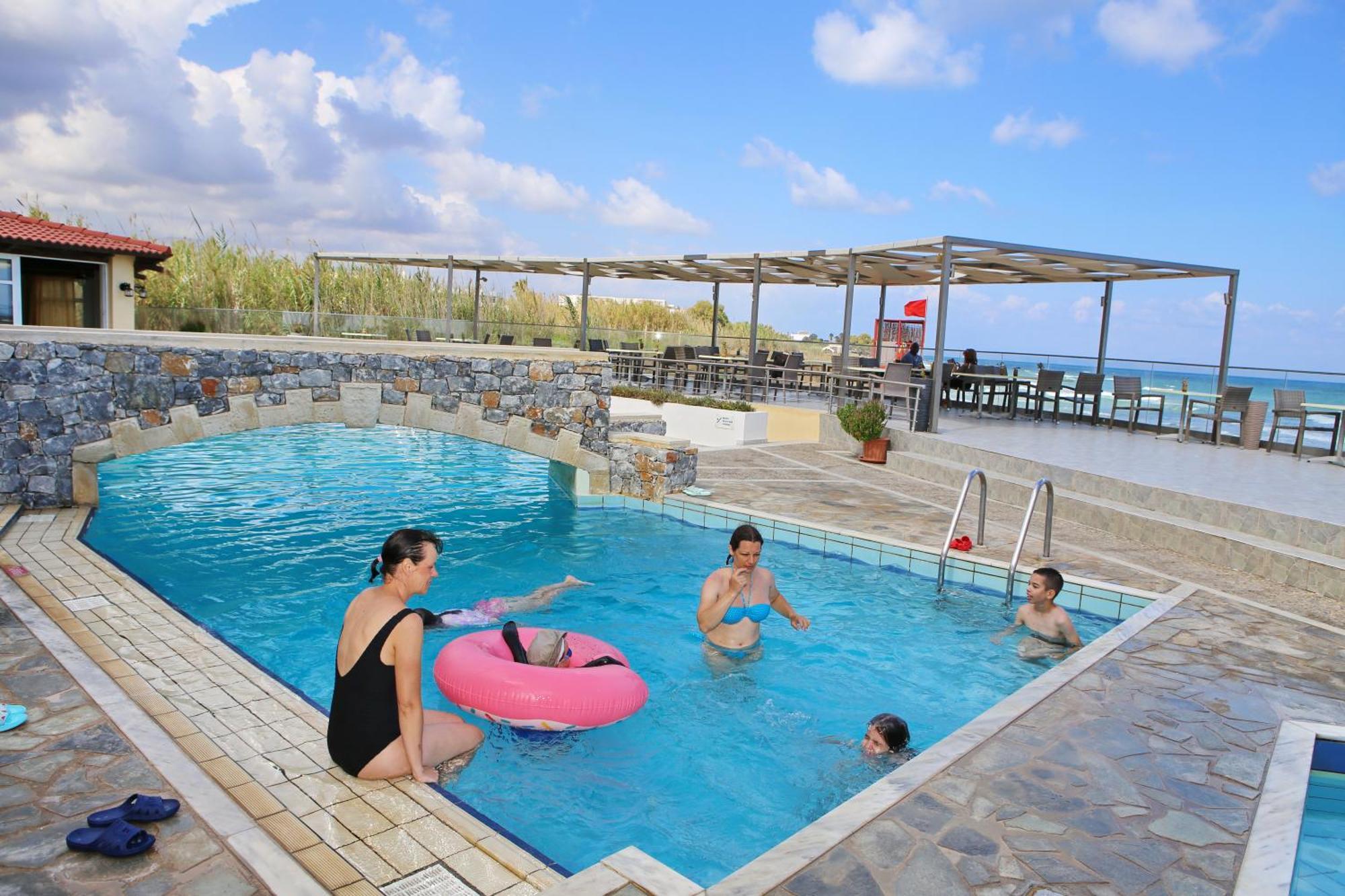 Dedalos Beach Hotel Sfáka Exteriér fotografie