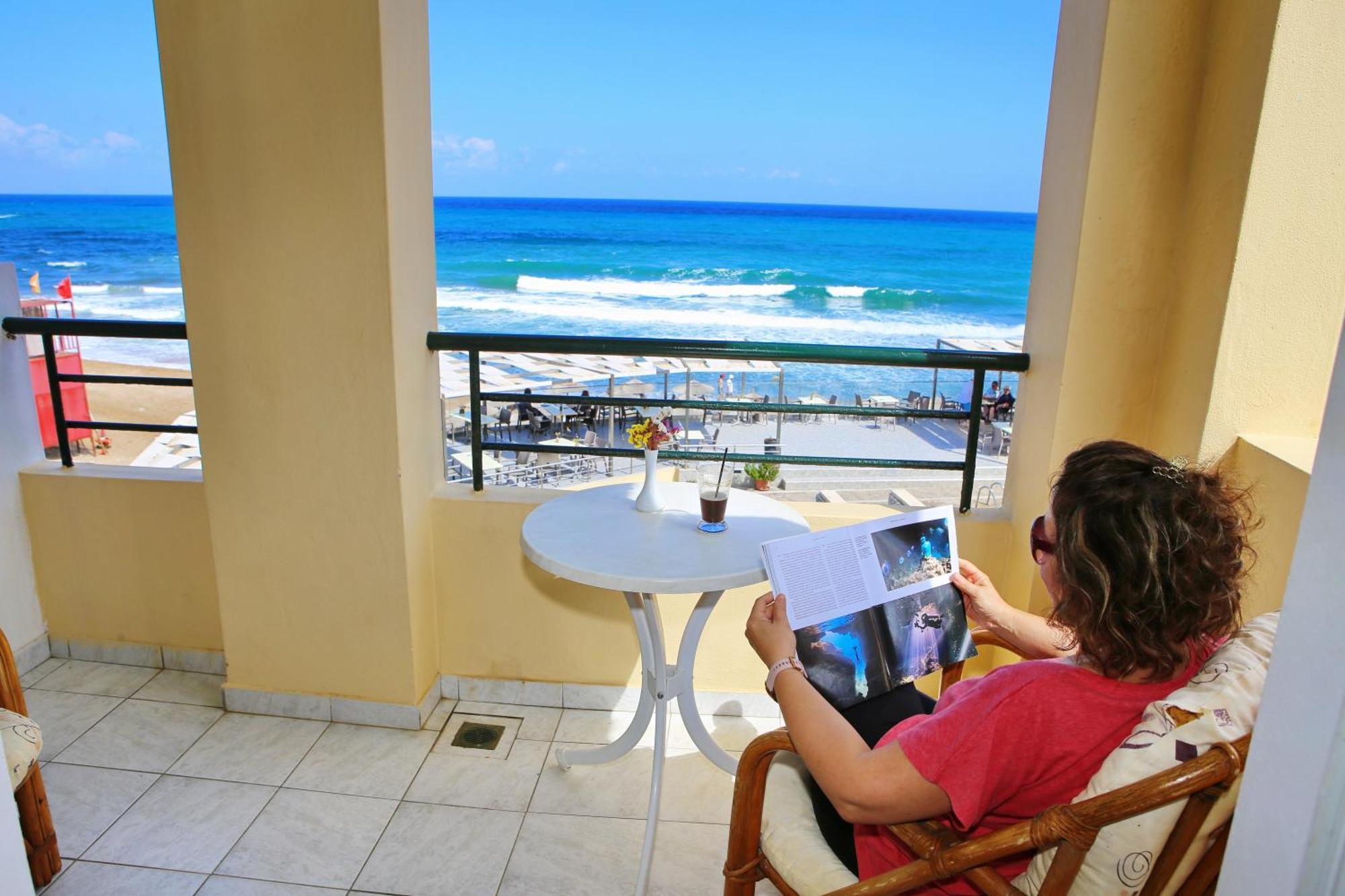 Dedalos Beach Hotel Sfáka Exteriér fotografie