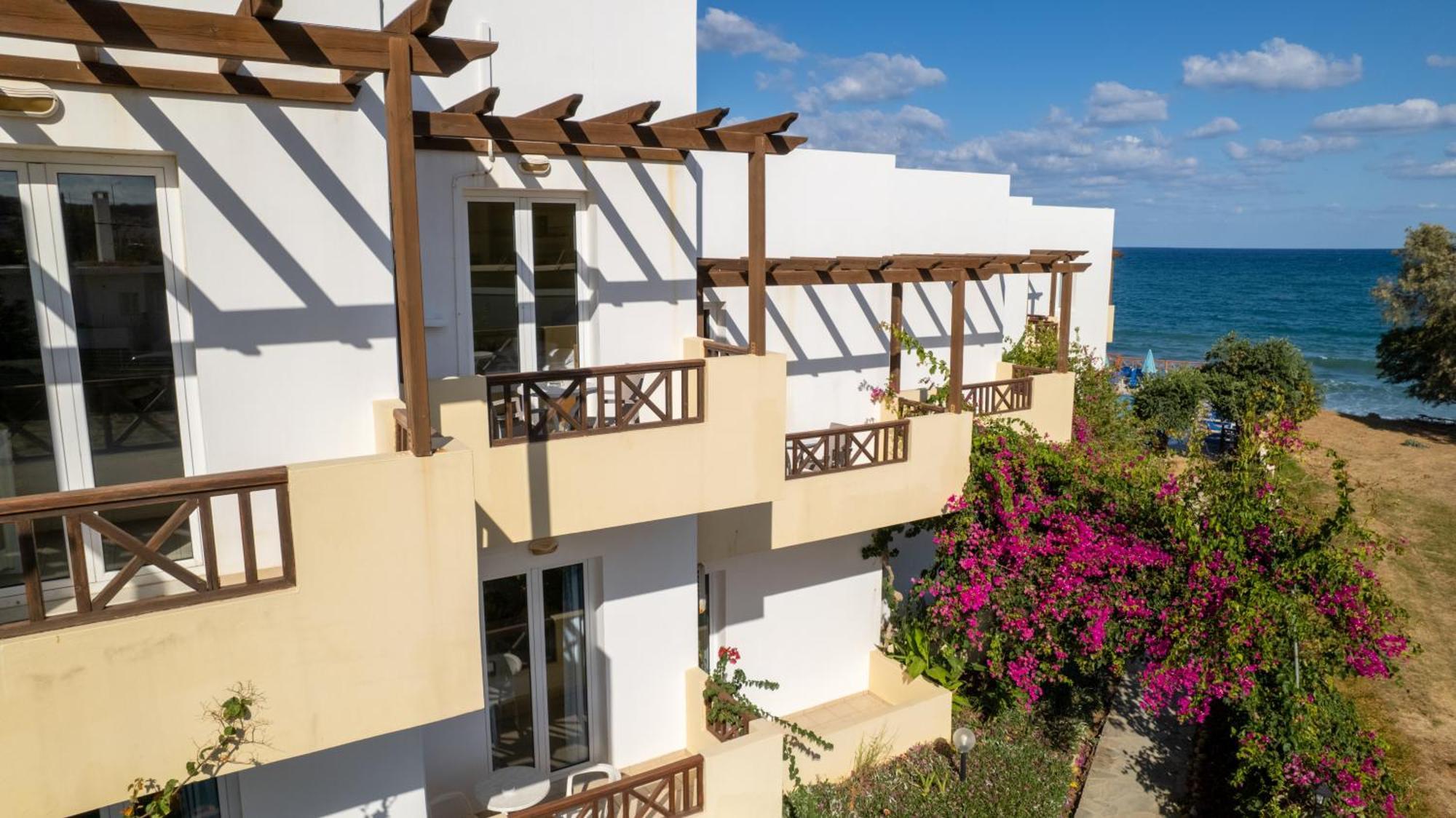 Dedalos Beach Hotel Sfáka Exteriér fotografie